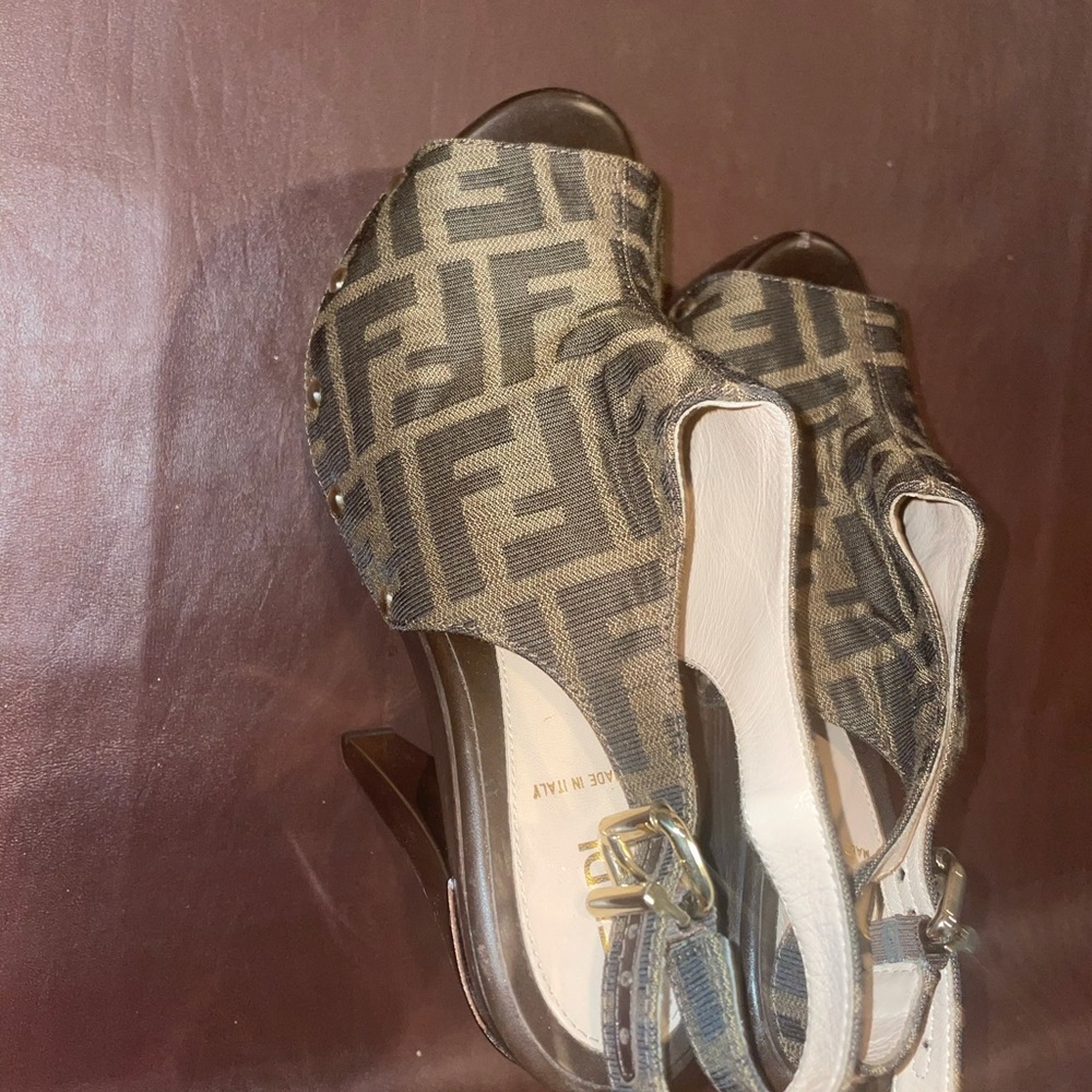 Fendi heels